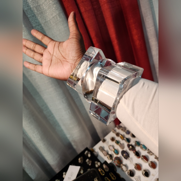 Rich Orange Faceted Acrylic Bracelet - Picture 16 of 16